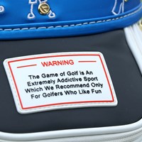 全米プロ仕様のバッグには「ゴルフはとても中毒性が高いので、ゴルフを楽しめる方以外にはお勧めしません」の注意書き 2019年 全米プロゴルフ選手権 事前 テーラーメイド