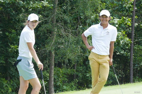 ウェイクフォレスト大の青島賢吾と、PGAツアーでも活躍するライアンの妹、ガビー・ラッフルズ