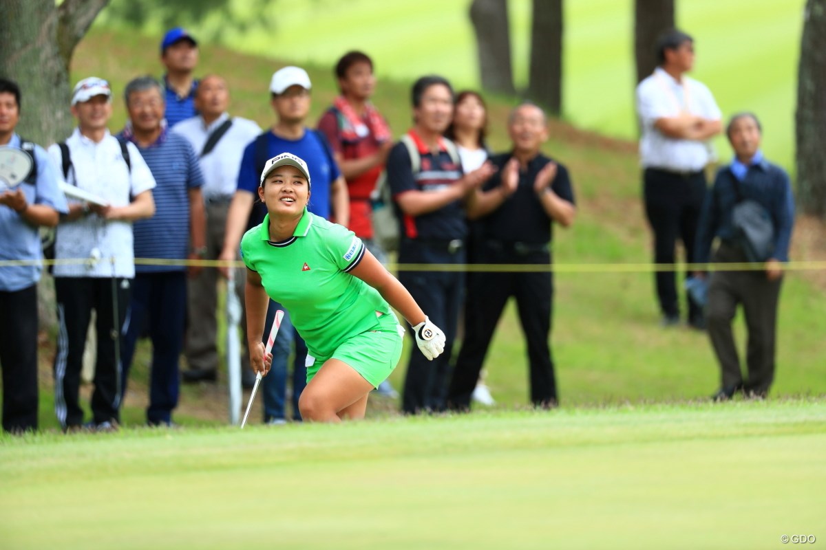 2019年 宮里藍サントリーレディスオープンゴルフトーナメント 2日目 鈴木愛