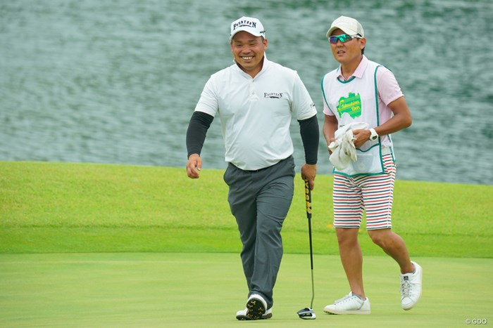 サラリーマンアマチュアゴルファーがプロの試合に初出場で躍進中です。 2019年 ダンロップ・スリクソン福島オープン 初日 横川修平