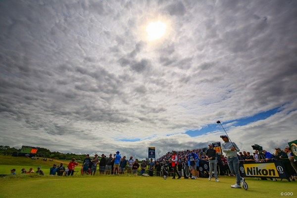 Hole14 par4  ティショット