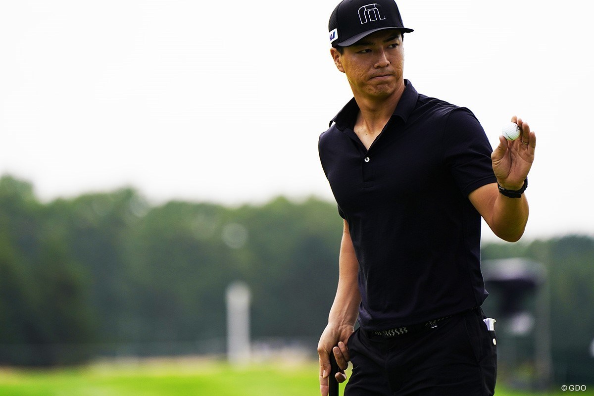 石川遼はブラック一色 キャロウェイ傘下の新ブランド 国内男子ツアー Jgto Gdo ゴルフダイジェスト オンライン