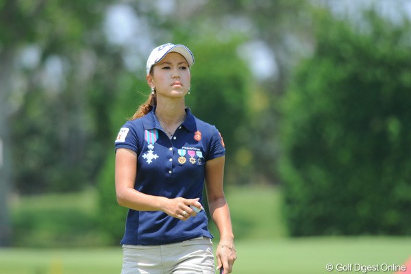 2010年 HSBC女子チャンピオンズ初日 上田桃子 噛み合わないゴルフでストレスの溜まる1日となった上田桃子