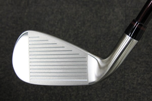 アイアン全番手の顔「グローブライド オノフアイアン（2010年モデル）」 NO.14