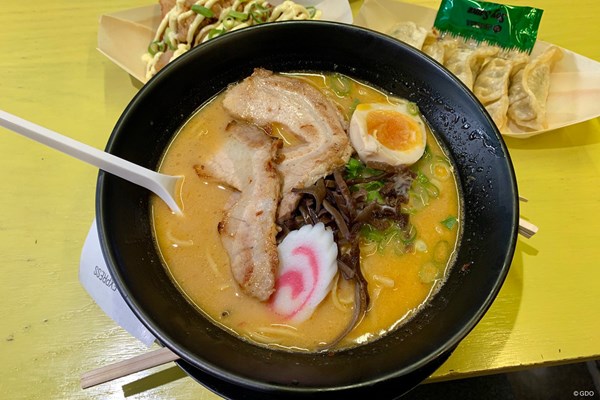 マドリードでラーメン。ふつうにおいしい