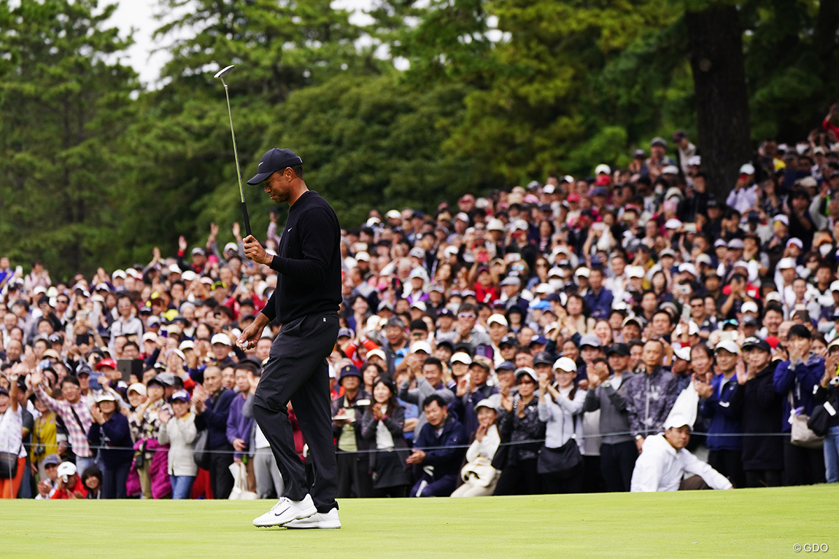 ウッズが13年ぶりの日本で首位発進「とても賑やかだった」【PGAツアー 米国男子】｜GDO ゴルフダイジェスト・オンライン