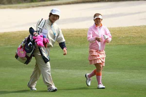 2010年 ヨコハマタイヤゴルフトーナメント PRGRレディスカップ初日 大江香織