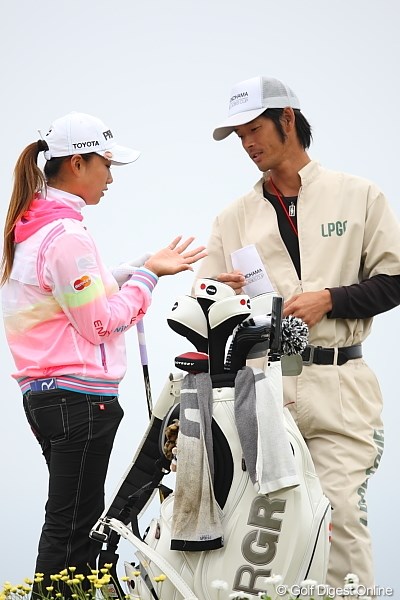 2010年 ヨコハマタイヤゴルフトーナメントPRGRレディスカップ2日目 原江里菜