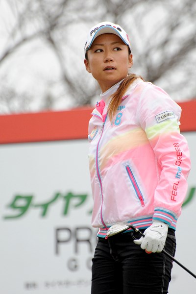 2010年 ヨコハマタイヤゴルフトーナメントPRGRレディスカップ2日目 原江里菜