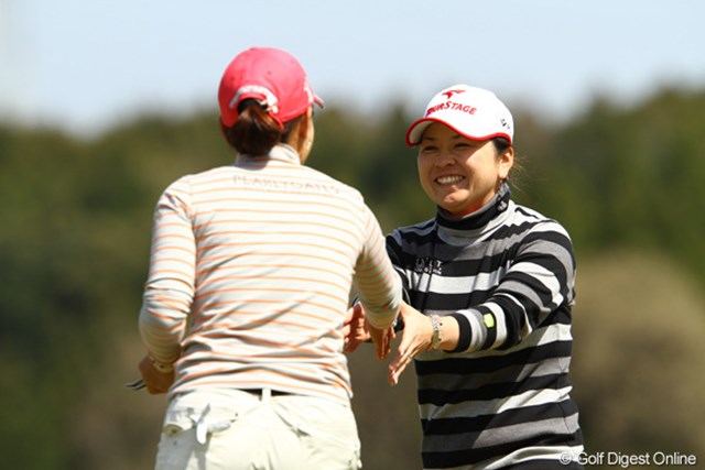 廣瀬友美が4アンダーで単独首位 有村らが1打差 国内女子ツアー Lpga Gdo ゴルフダイジェスト オンライン