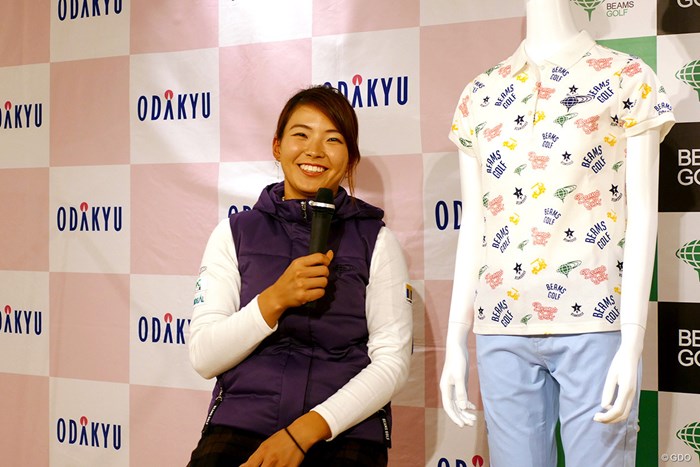 渋野日向子がトークショーに出演。2020年のテーマに「進」を選んだ 2019年 渋野日向子