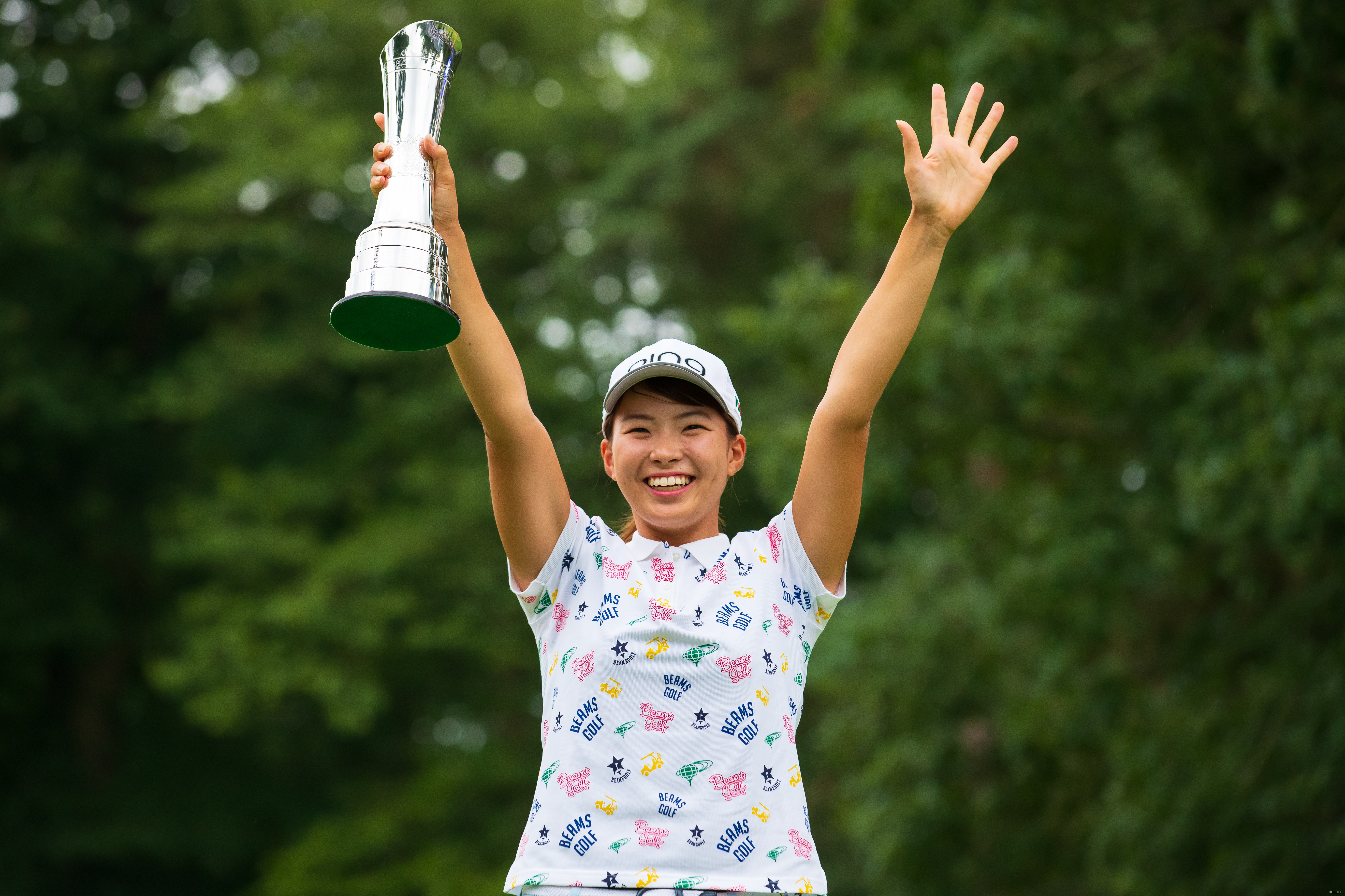 最初からノリノリ 渋野日向子が紅白ゲスト審査員 国内女子ツアー Lpga Gdo ゴルフダイジェスト オンライン