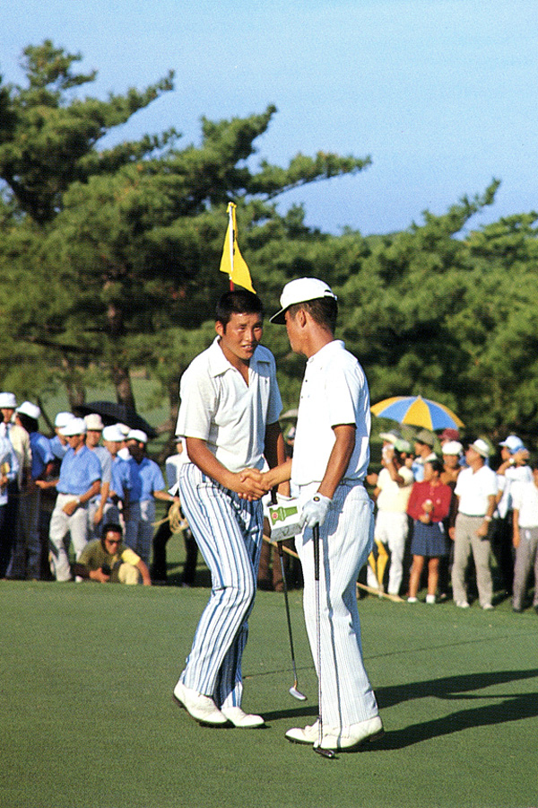 画像詳細 1971年 日本プロゴルフ選手権 尾崎将司 尾崎将司の賞金王は14