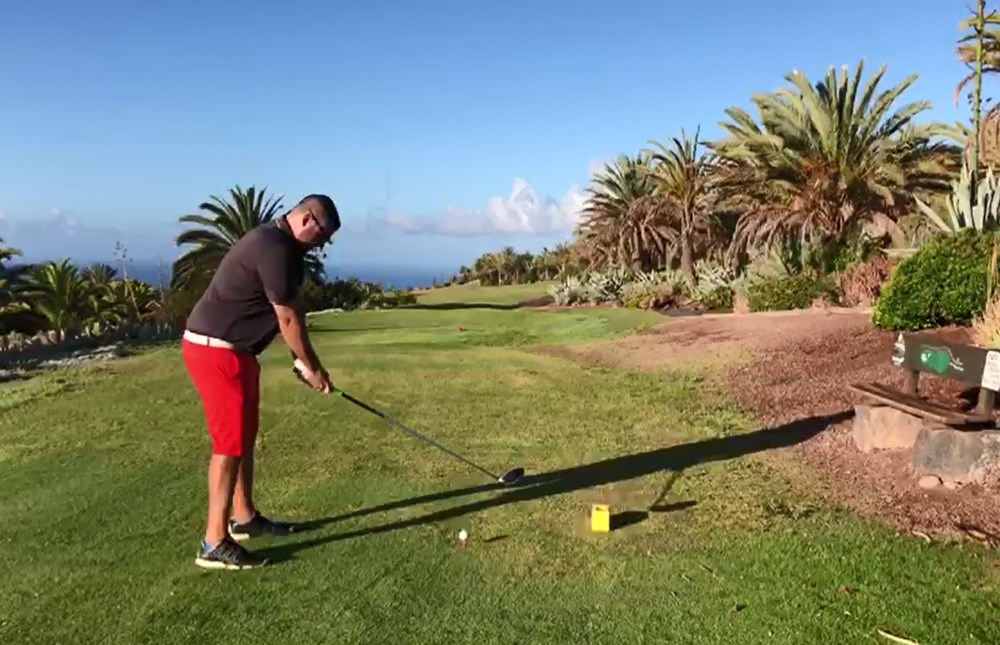 テシーナゴルフ