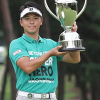 22歳の関藤直熙がコースレコード「61」で逆転優勝を飾った 2020年 ゴルフパートナー エキシビショントーナメント（非公式） 最終日 関藤直熙