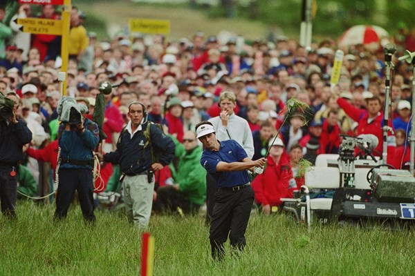 1999年 全英オープン 最終日 ジャン・バンデベルデ ラフは深く過酷だった…悲劇の主役となったジャン・バンデベルデ（Getty Images）