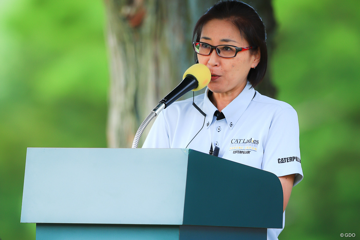 画像詳細 スタートアナウンサー ゴルフトーナメントをつくる「1500分の 