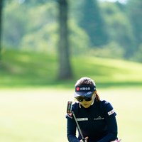 瞑想中？（代表撮影：岡沢裕行） 2020年 NEC軽井沢72ゴルフトーナメント 事前 テレサ・ルー