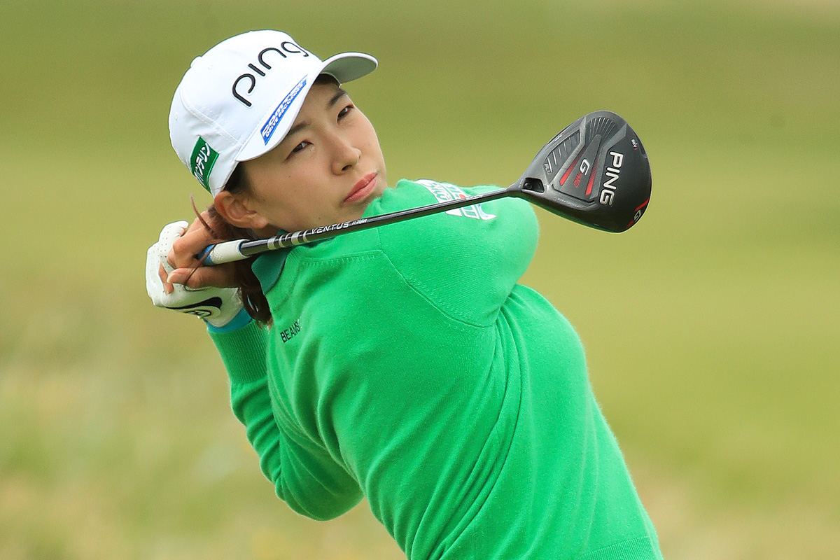 怖がらずに振る」渋野日向子 名物“郵便切手”パー3で立て直し【LPGAツアー 米国女子】｜GDO ゴルフダイジェスト・オンライン