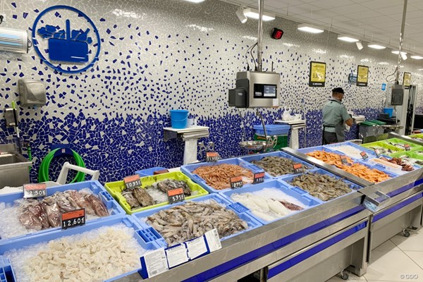 2020年 アンダルシア マスターズ 事前 スペインのマーケット 市街のマーケットには海鮮がたくさん