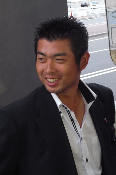 池田勇太 成田空港にて記者会見