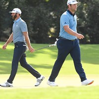 初日から攻防を繰り広げたジョンソンとラーム(Ben Jared/PGA TOUR via Getty Images) 2020年 ツアー選手権 初日 ダスティン・ジョンソンとジョン・ラーム
