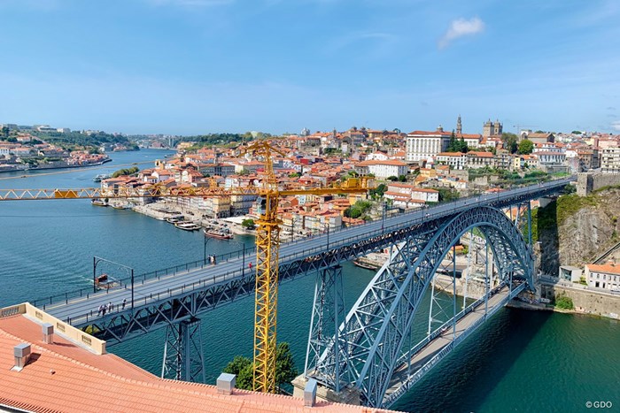 ポルトガルのポルトの街並みは世界遺産 2020年 ドバイデューティーフリー アイルランドオープン 事前 ポルトの街並み