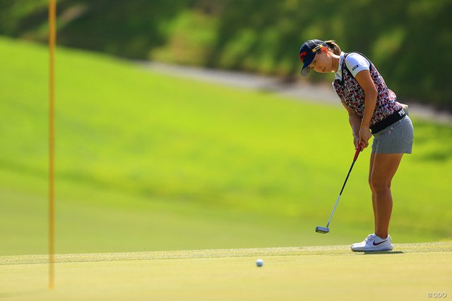 顔も良いな 上田桃子は一目ぼれパターで好発進 国内女子ツアー Lpga Gdo ゴルフダイジェスト オンライン