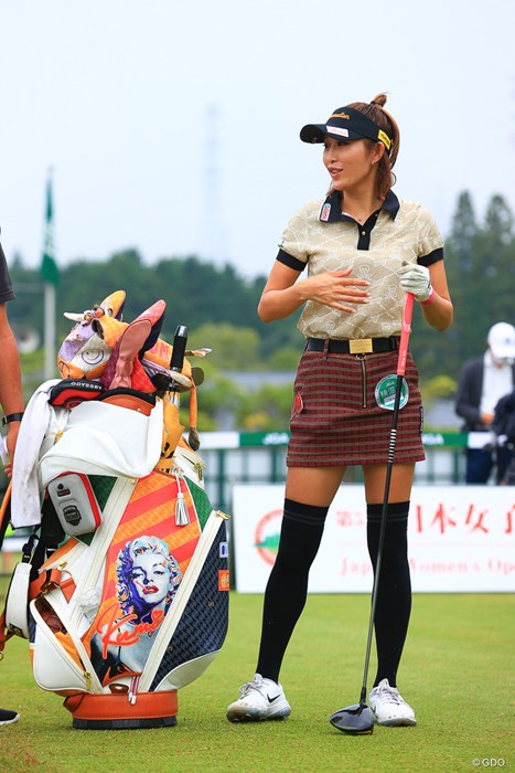 このキャディバック、、、かっこいい 2020年 日本女子オープンゴルフ選手権 最終日 金田久美子