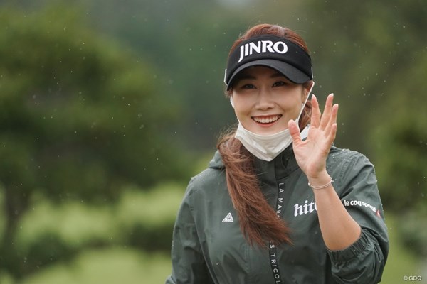 2020年 スタンレーレディスゴルフトーナメント 事前 キム・ハヌル キム・ハヌルは約1年ぶりの日本。笑顔はちゃんとマスクを下げて