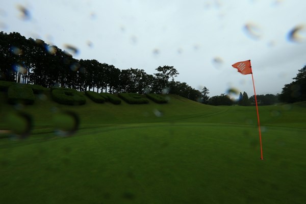 2020年 スタンレーレディスゴルフトーナメント 2日目 東名CC 台風による大雨のため2日目の競技は中止に