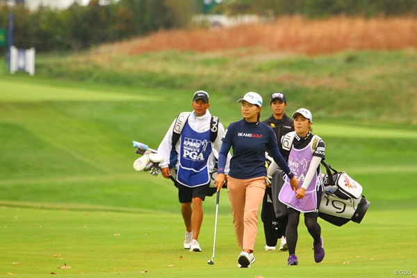 2020年 KPMG全米女子プロゴルフ選手権 4日目 渋野日向子 渋野日向子は優勝者が決まった直後の18番グリーンへ向かった