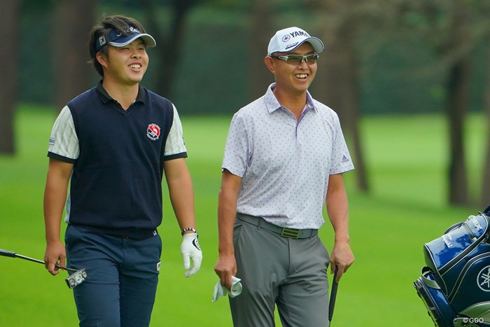 若手とのラウンドで勢い見せた谷口徹(右) 2020年 日本オープンゴルフ選手権競技 初日 谷口徹 今野大喜