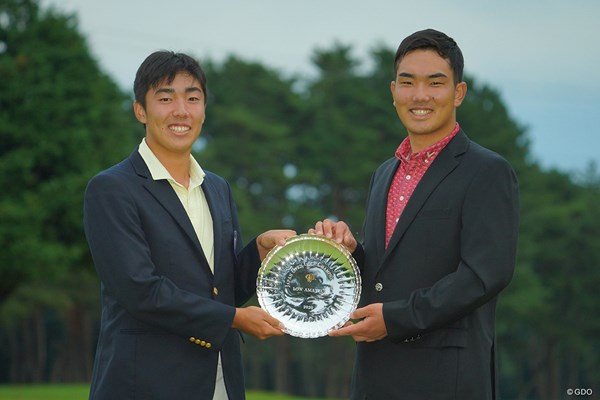2020年 日本オープンゴルフ選手権競技 4日目 杉原大河 河本力 2人で仲良くローアマゲット。