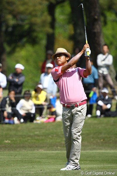 片山晋呉はイーブンパーと大人しめの初日