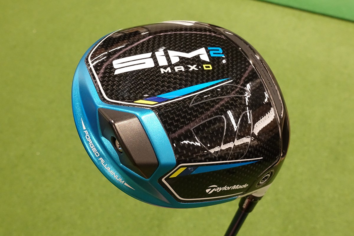 球が右に逃げない安定系モデル テーラーメイド SIM2 MAX-D ドライバー 