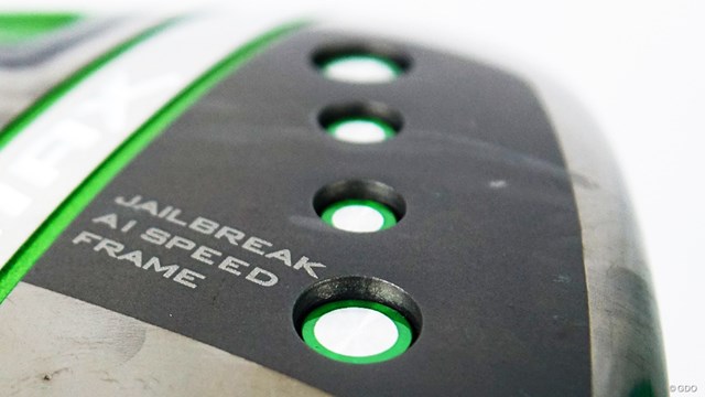 エピック MAX ドライバーを筒康博が試打「シャフト含め高い完成度」 ソール前方には「スピードフレーム」の4つのドットが目を引く