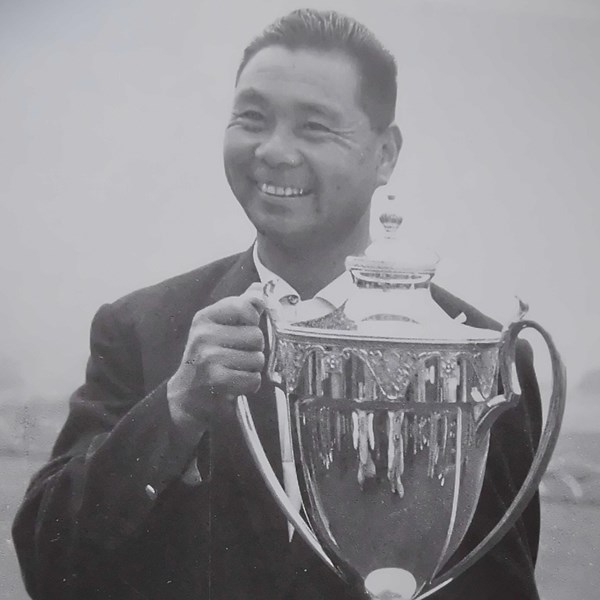 戦後初開催の公式戦1948年「関東プロ」で優勝した林由郎（武藤一彦氏提供）