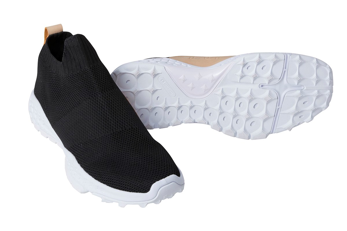 ザ ワープ バイ エネーレ「WARP KNIT SLIP ON」