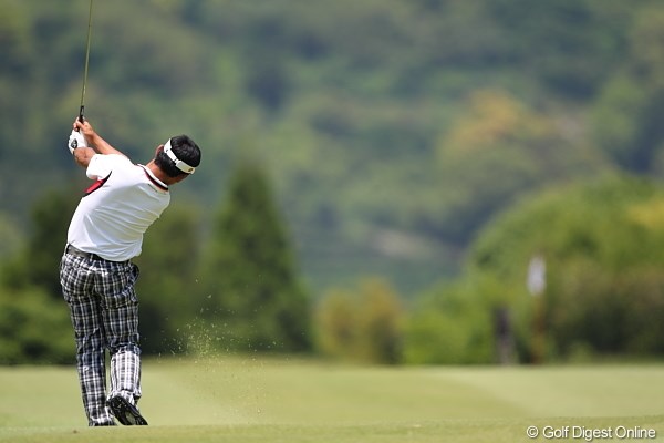2010年 日本プロゴルフ選手権大会 日清カップヌードル杯 最終日 平塚哲二 ピン筋一直線！今日の最終組はレベルが違ったね。