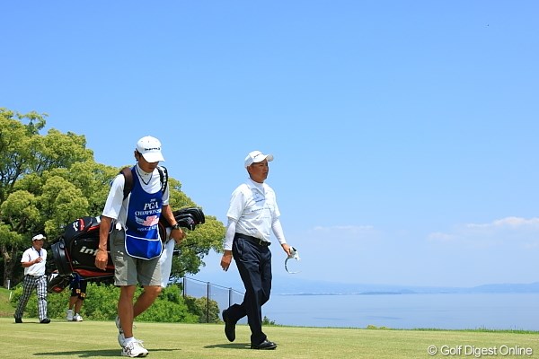 2010年 日本プロゴルフ選手権 日清カップヌードル杯 最終日 谷口徹 メジャー大会という格式を持っても、横峯さくらに勝てるかどうかは現状では「？」だ