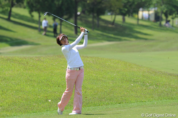 森田理香子が7アンダー単独首位！さくらは20位タイ 【国内女子