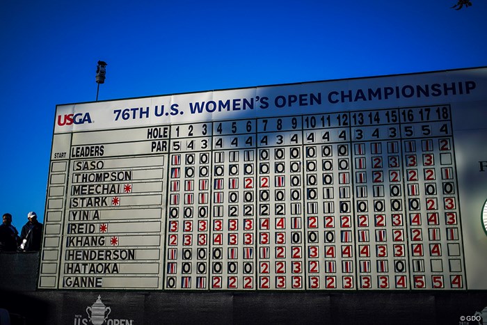 リーダーボードのトップに笹生優花の名前が 2021年 全米女子オープン 初日 全米女子オープン