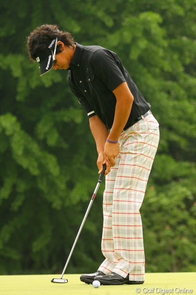 2010年 ダイヤモンドカップゴルフ 初日 石川遼 この日は「ストロークが安定していなかった」とパッティングも不調の石川遼
