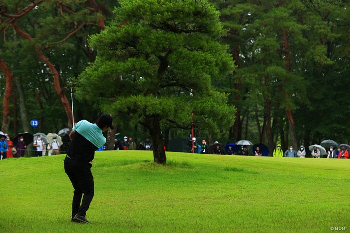 hole13 par5 547yards approach shot 2021年 日本プロゴルフ選手権大会 最終日 キム・ソンヒョン