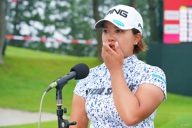 ゴルフをやめようかと本当に考えた 復活v鈴木愛が涙に込めた思い 国内女子ツアー Lpga Gdo ゴルフダイジェスト オンライン