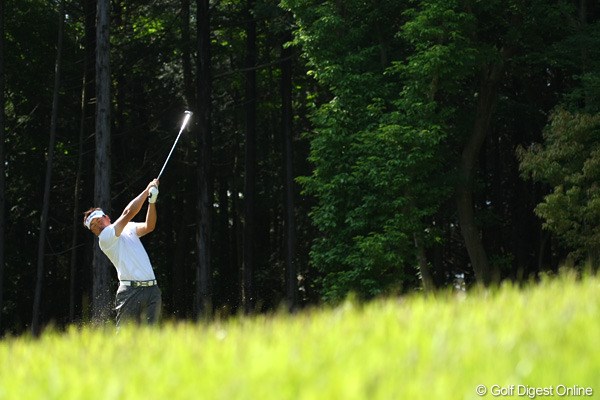 2010年 日本ゴルフツアー選手権 シティバンク カップ 宍戸ヒルズ 3日目 丸山大輔 良いパットを決めていた丸山大輔だったが12番で痛恨のダボ