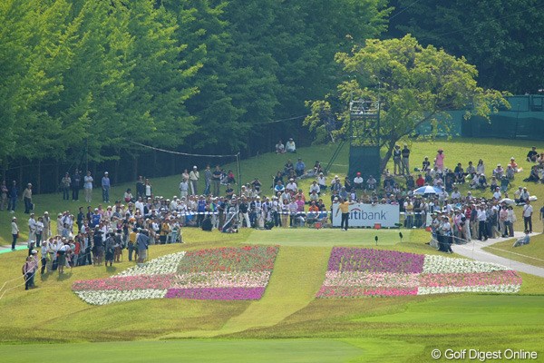 2010年 日本ゴルフツアー選手権 シティバンク カップ 宍戸ヒルズ 最終日 宮本勝昌 18番のティショットは手を放してどきりとしたが、ヒールトップでフェアウェイキープ