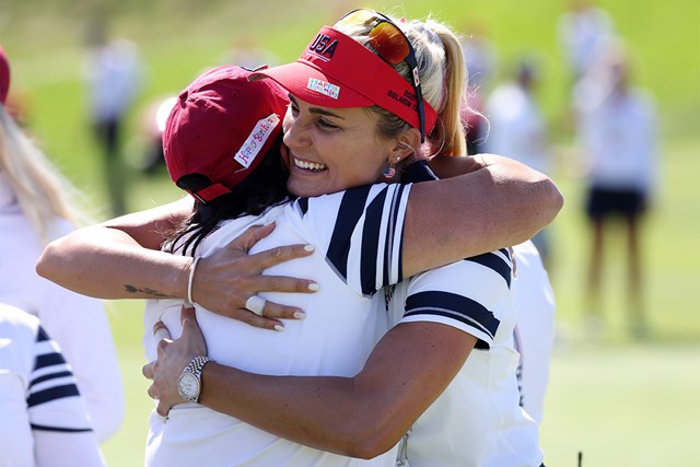 米国選抜が2ポイント差に縮めて最終日へ Lpgaツアー 米国女子 Gdo ゴルフダイジェスト オンライン