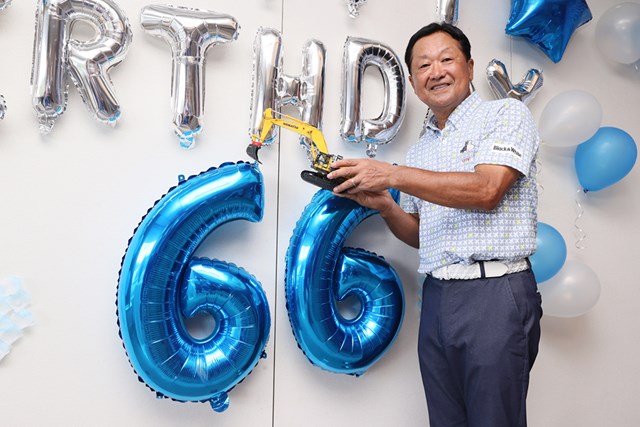 伊澤利光が首位発進 倉本昌弘は66歳の誕生日に 70 国内シニアツアー Pga Gdo ゴルフダイジェスト オンライン